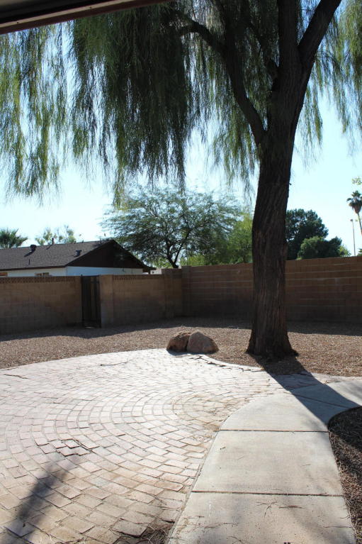 413 E Harvard Dr, Tempe, AZ 85283 photo 31