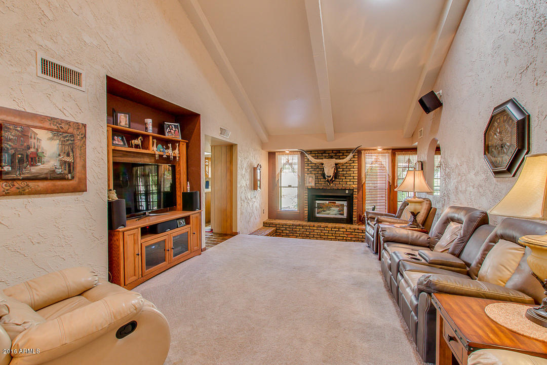 1634 E Glade Ave, Mesa, AZ 85204 photo 4