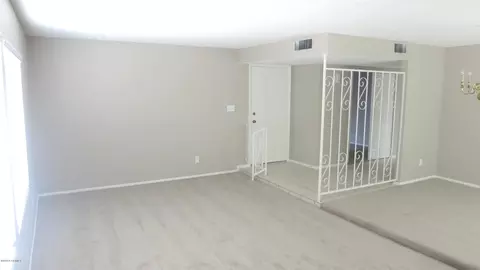 11071 S Pewaukee St, Phoenix, AZ 85044 photo 3