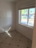 6802 N 32nd Dr, Phoenix, AZ 85017 photo 5