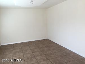 6802 N 32nd Dr, Phoenix, AZ 85017 photo 6