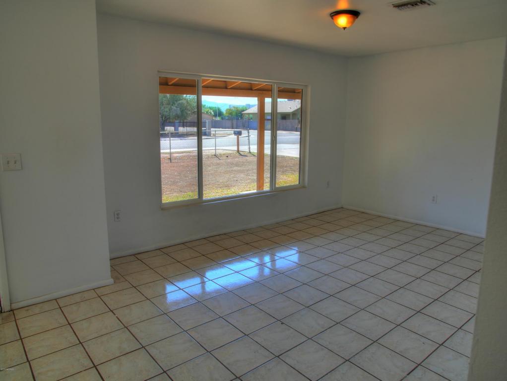 2902 E Atlanta Ave, Phoenix, AZ 85040 photo 8