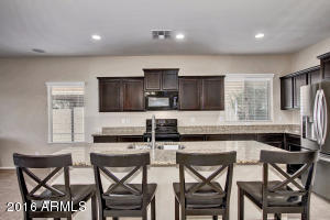 3034 E Maplewood St, Gilbert, AZ 85297 photo 6