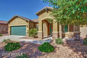3034 E Maplewood St, Gilbert, AZ 85297 photo 2