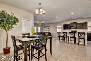 3034 E Maplewood St, Gilbert, AZ 85297 photo 11