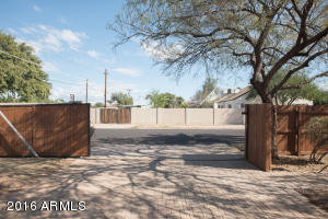 1446 E Brill St, Phoenix, AZ 85006 photo 39