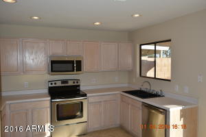 2149 E Crest Ln, Phoenix, AZ 85024 photo 2