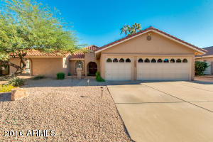 3831 E Coconino St, Phoenix, AZ 85044 photo 1