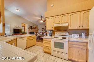 3831 E Coconino St, Phoenix, AZ 85044 photo 24