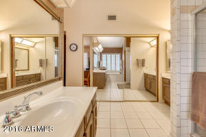 3831 E Coconino St, Phoenix, AZ 85044 photo 32