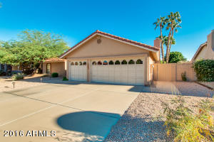 3831 E Coconino St, Phoenix, AZ 85044 photo 2