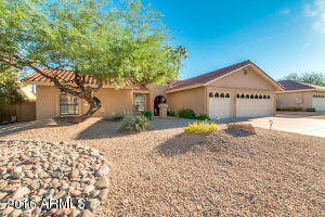 3831 E Coconino St, Phoenix, AZ 85044 photo 3