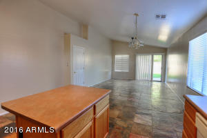 536 E Cantebria Dr, Gilbert, AZ 85296 photo 6