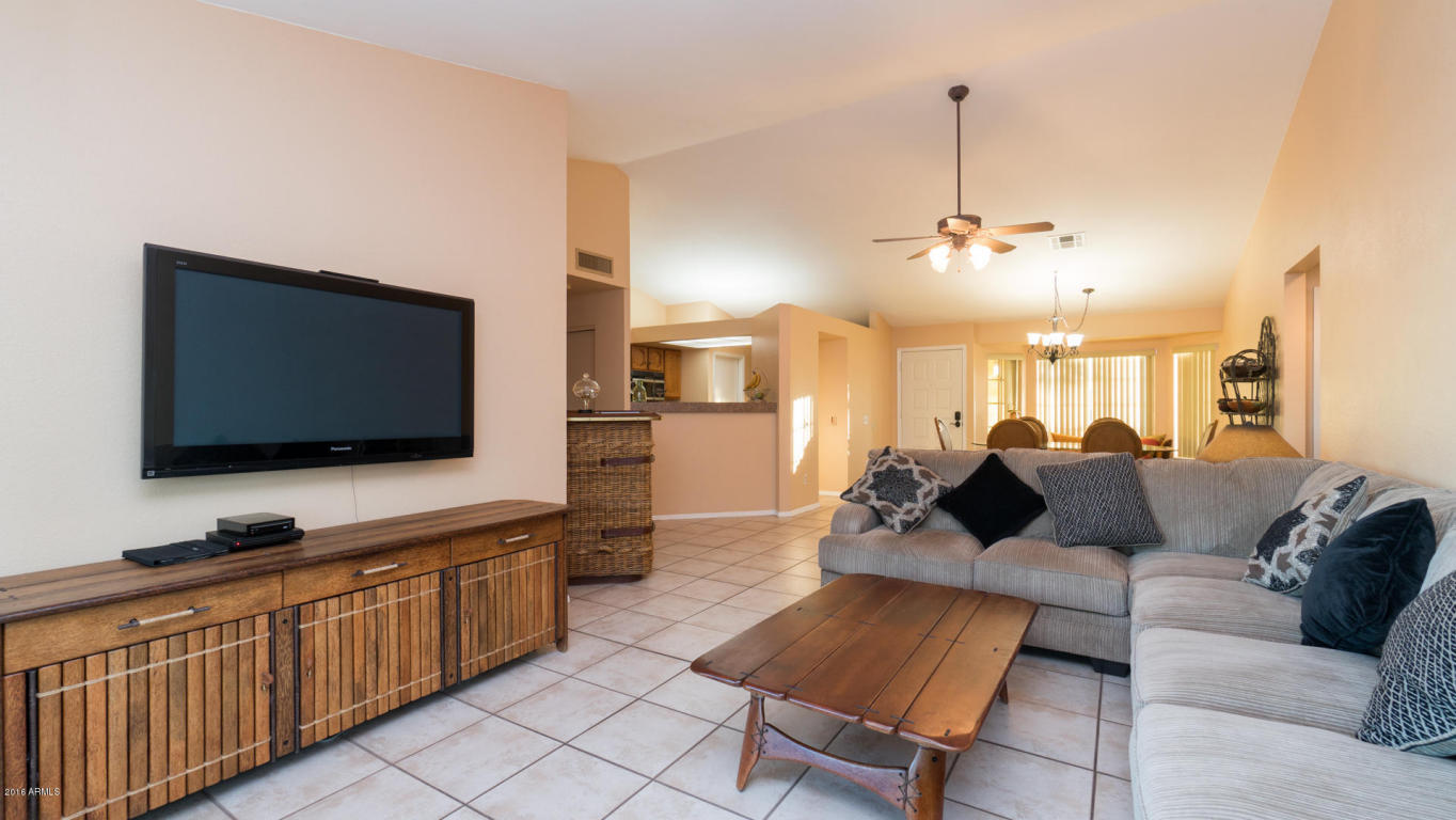 1520 E Le Marche Ave, Phoenix, AZ 85022 photo 2