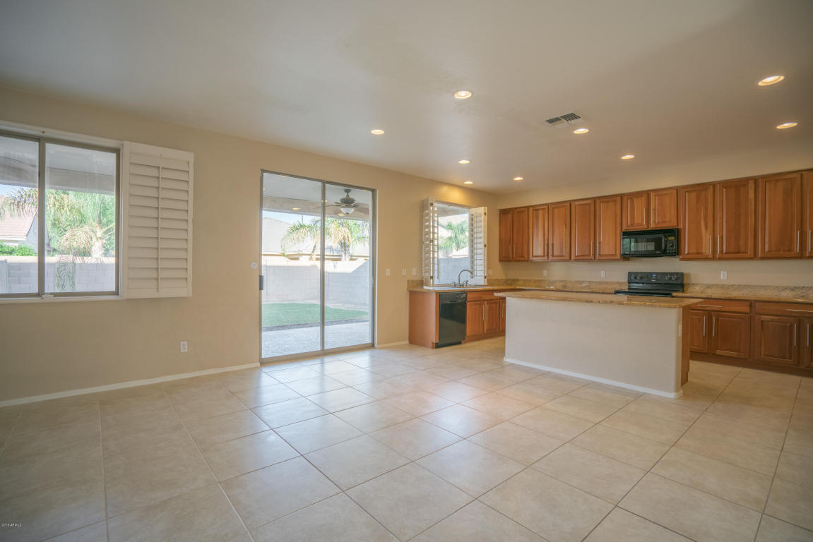 3428 E Pageant Pl, Gilbert, AZ 85297 photo 5