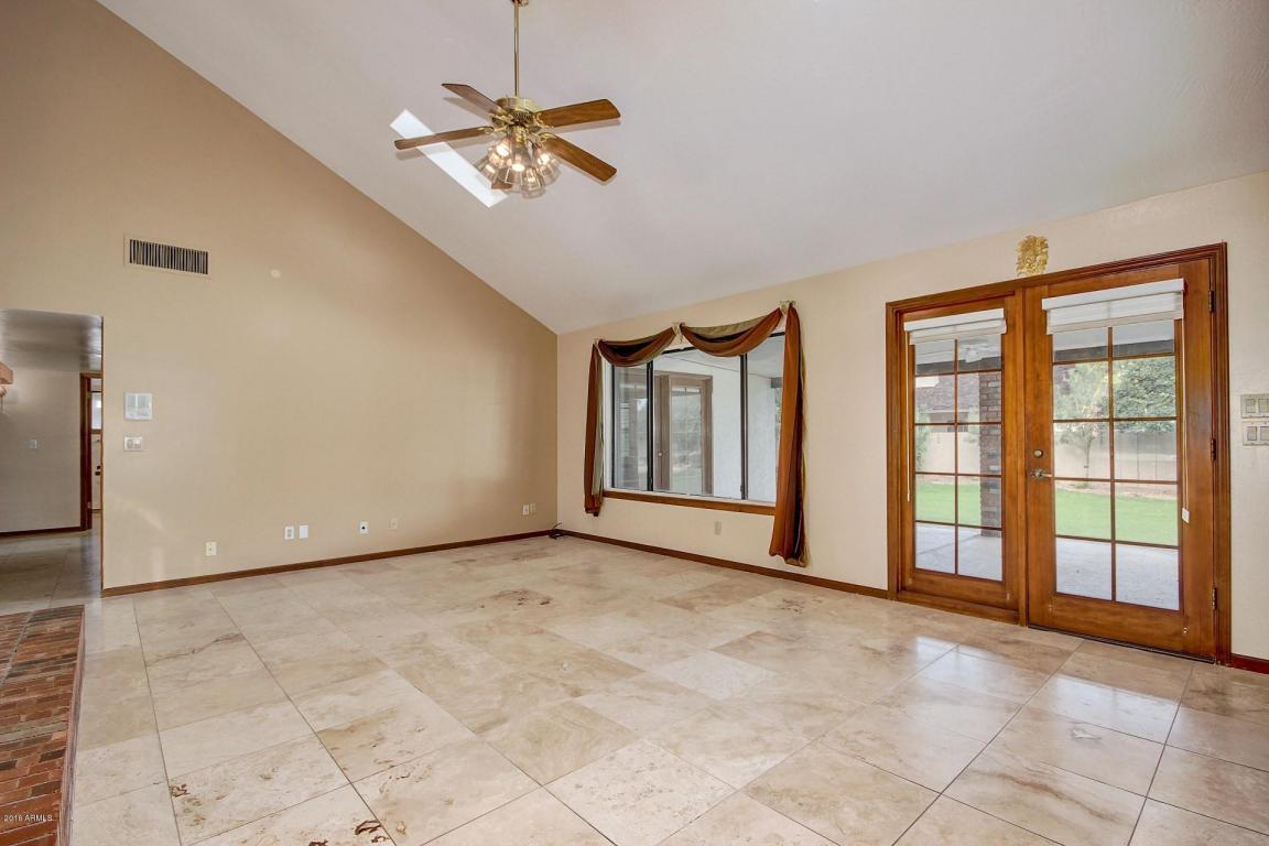 1344 E Greentree Dr, Tempe, AZ 85284 photo 9