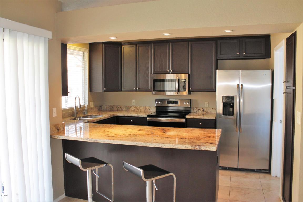 1320 E Topeka Dr, Phoenix, AZ 85024 photo 8