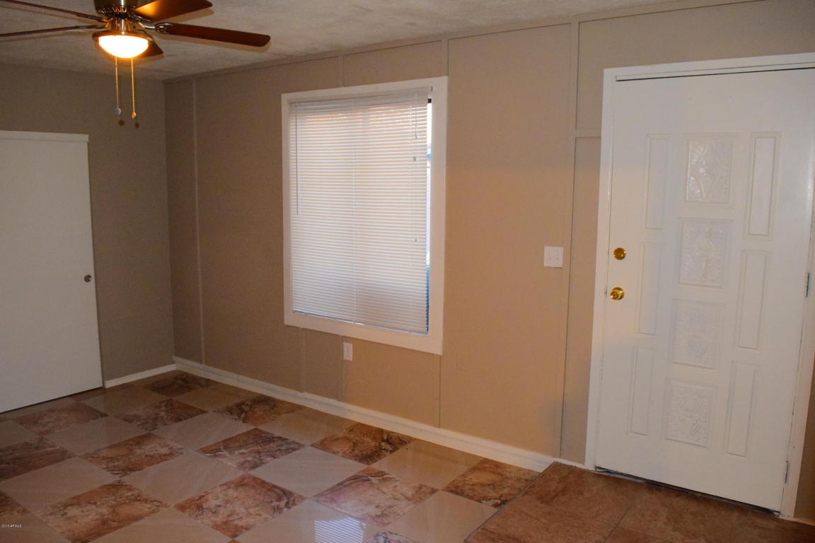 7537 W Mitchell Dr, Phoenix, AZ 85033 photo 19