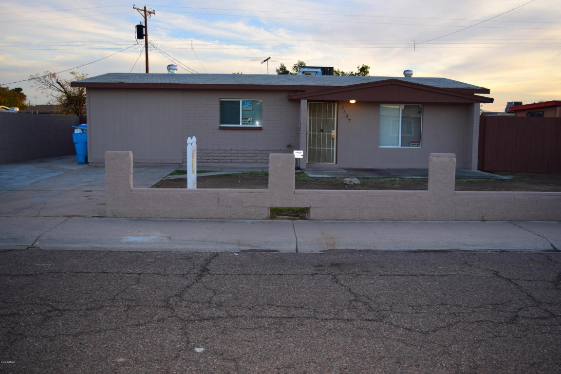 7537 W Mitchell Dr, Phoenix, AZ 85033 photo 1