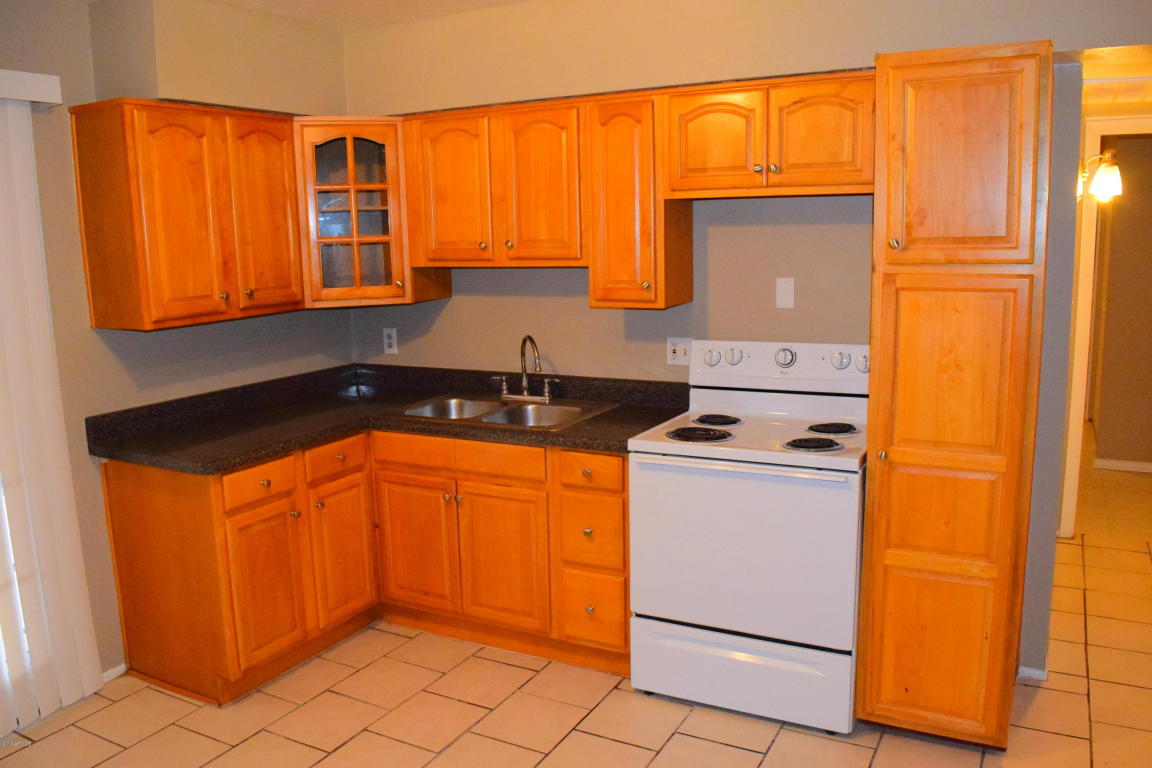 7537 W Mitchell Dr, Phoenix, AZ 85033 photo 7