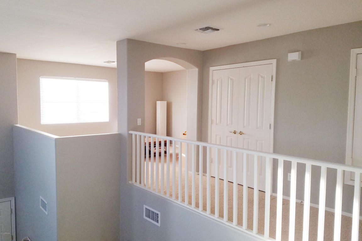 3694 E Meadowview Dr, Gilbert, AZ 85298 photo 3