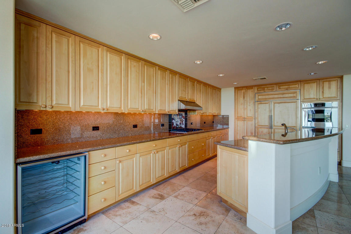 2402 Esplanade Ln #603, Phoenix, AZ 85016 photo 14