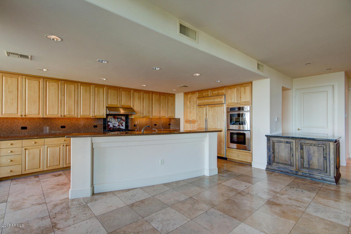 2402 Esplanade Ln #603, Phoenix, AZ 85016 photo 12