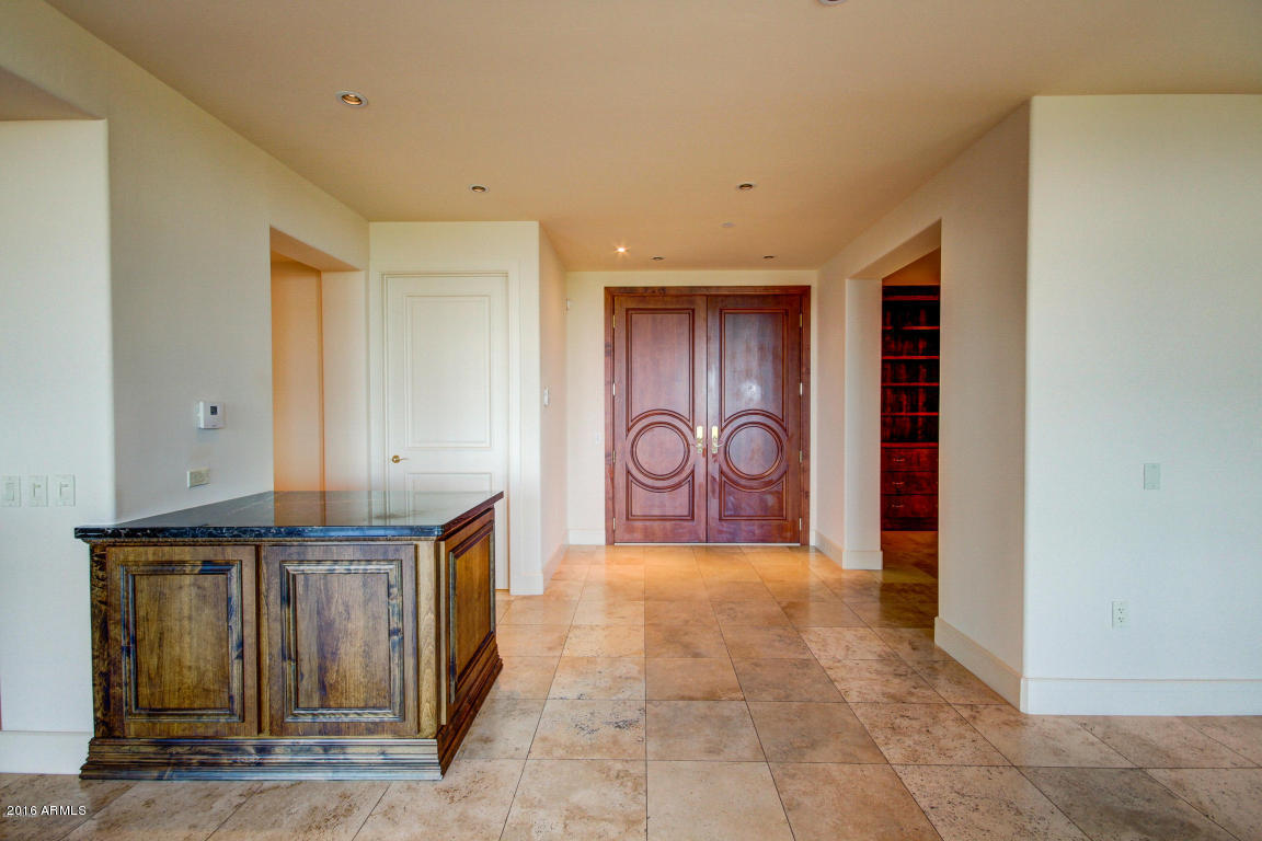 2402 Esplanade Ln #603, Phoenix, AZ 85016 photo 8