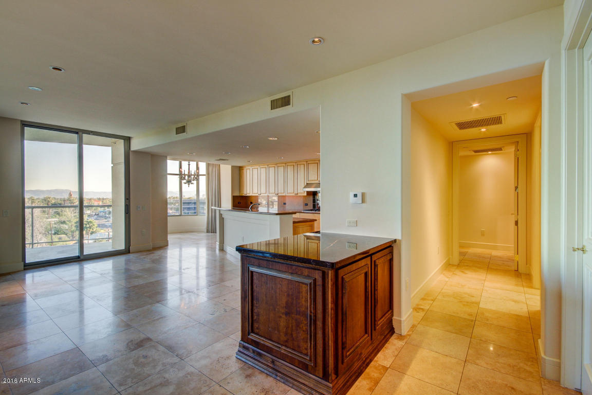 2402 Esplanade Ln #603, Phoenix, AZ 85016 photo 9