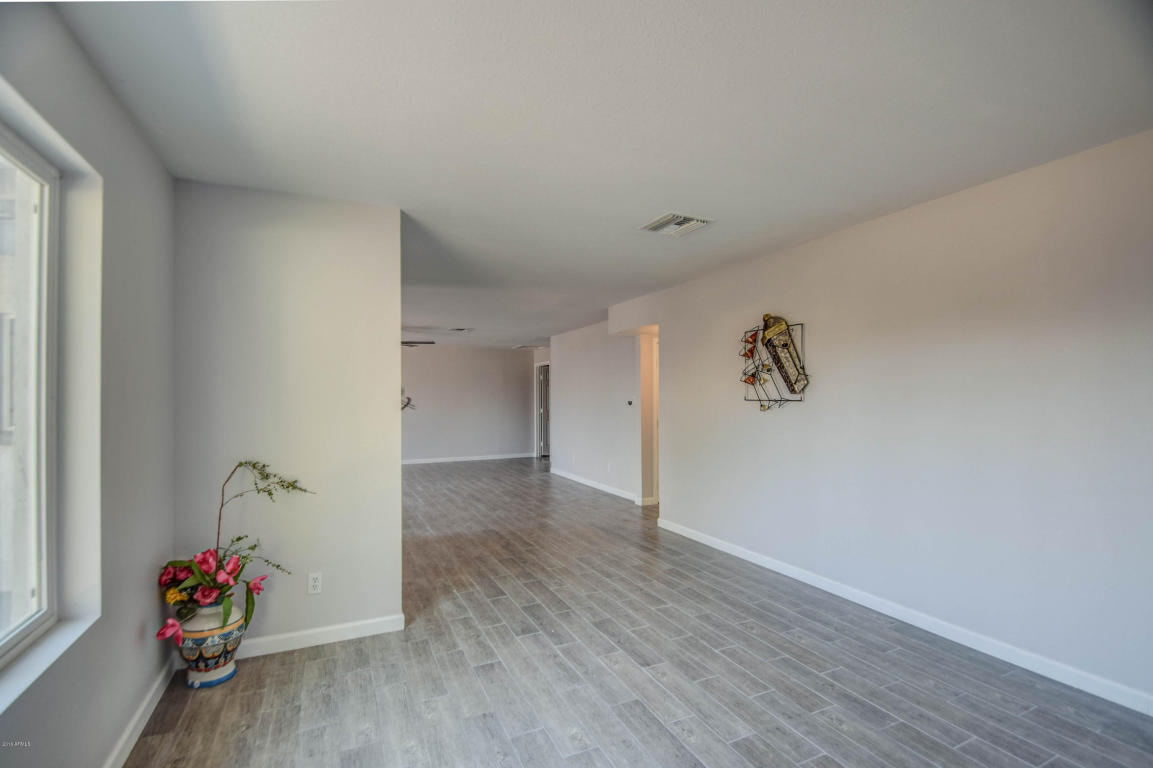 528 E Manhatton Dr, Tempe, AZ 85282 photo 23