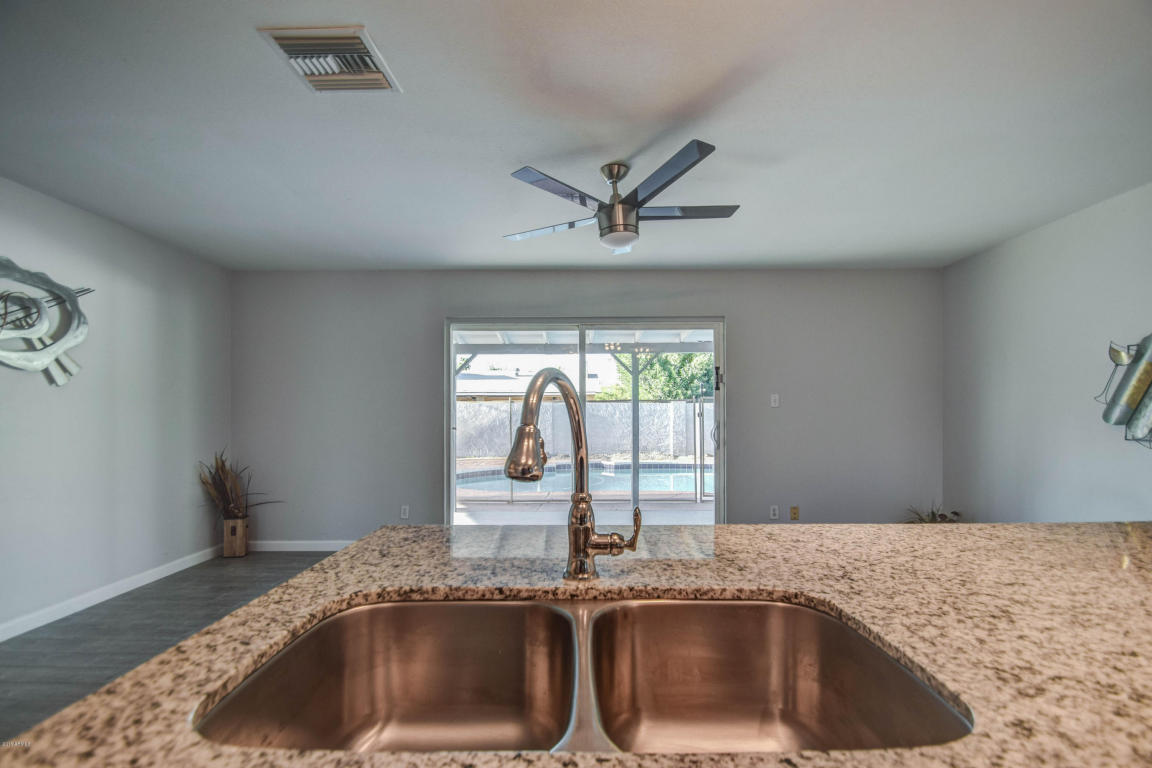 528 E Manhatton Dr, Tempe, AZ 85282 photo 12
