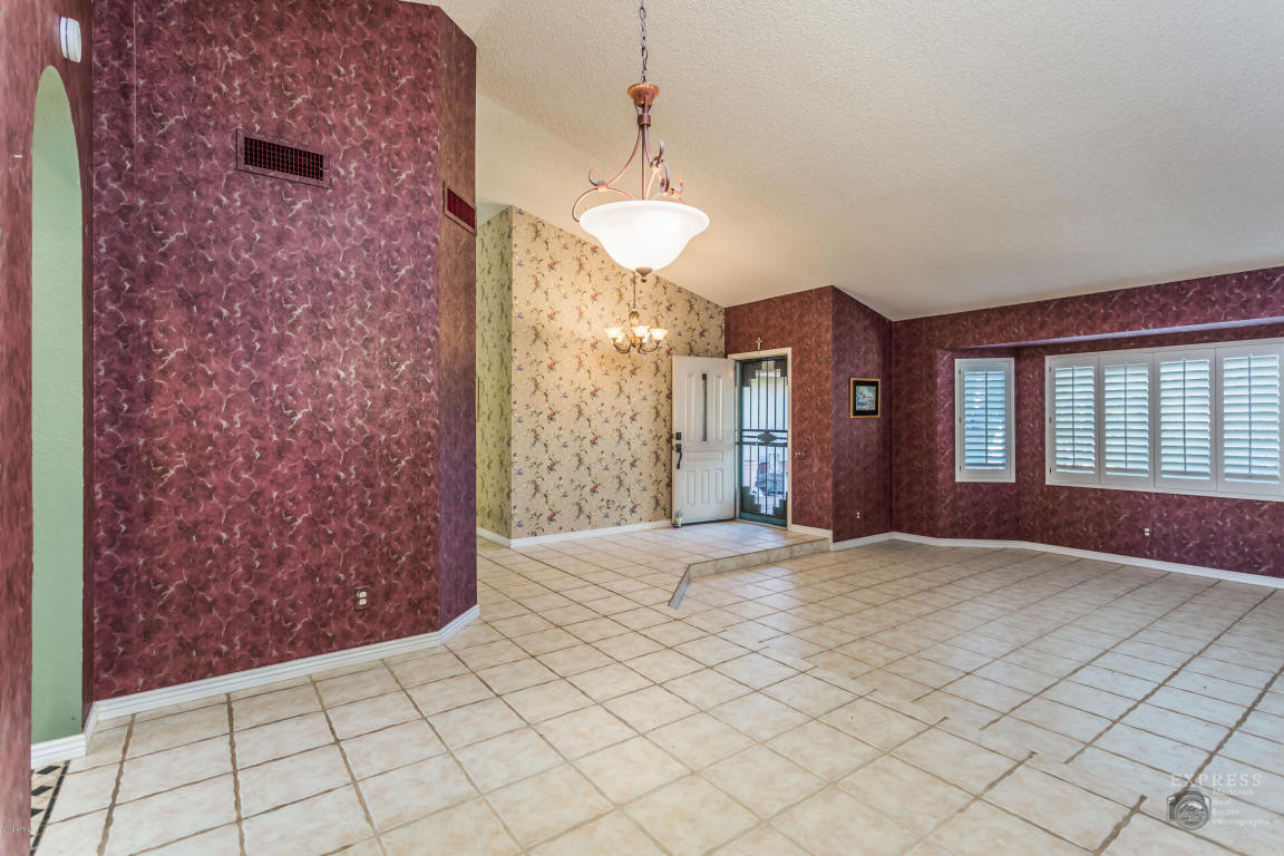5301 Enrose St, Mesa, AZ 85205 photo 9