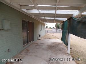 2902 N 60th Dr, Phoenix, AZ 85033 photo 8