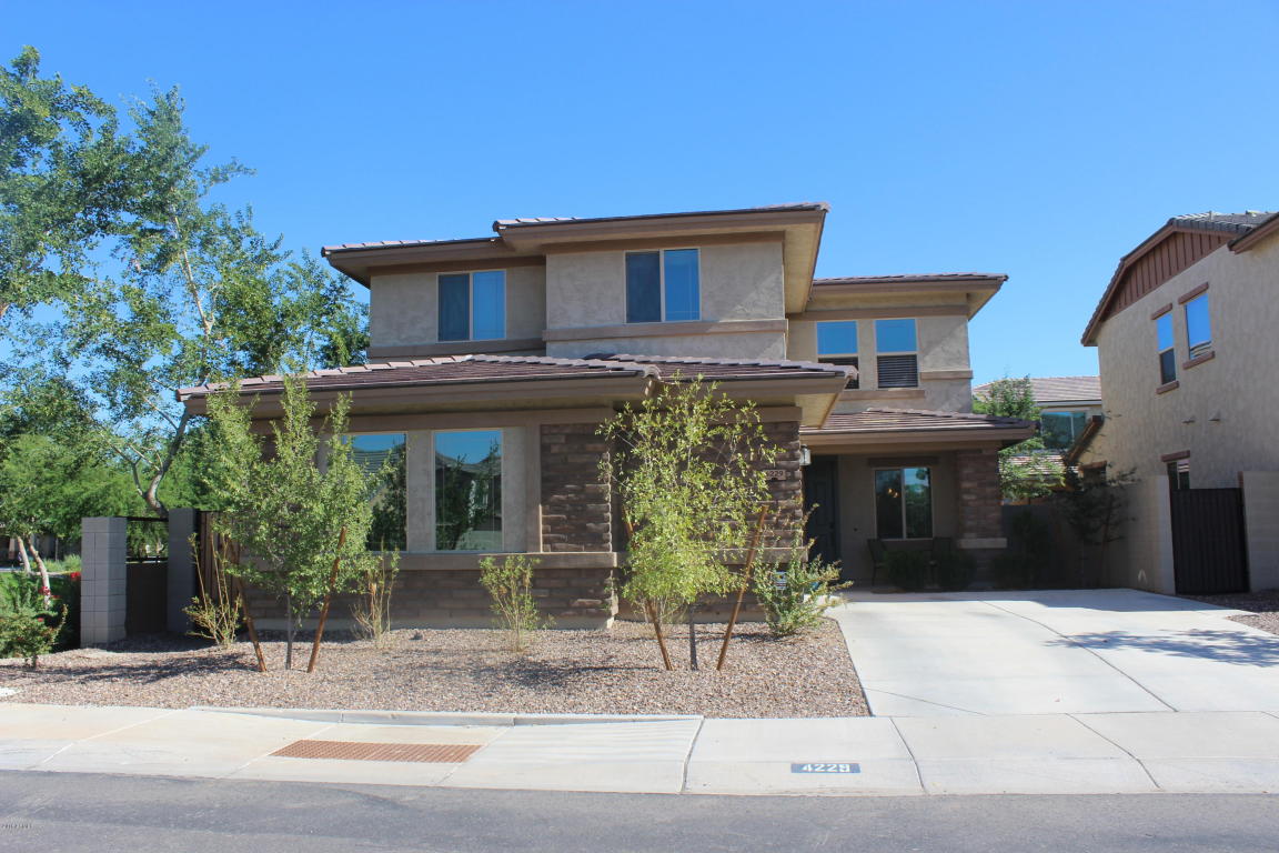 4229 S Boulder St, Gilbert, AZ 85297 photo 2