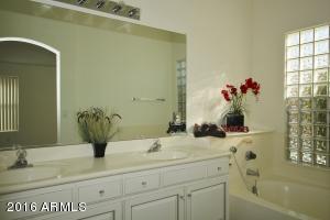 3563 E Utopia Rd, Phoenix, AZ 85050 photo 10