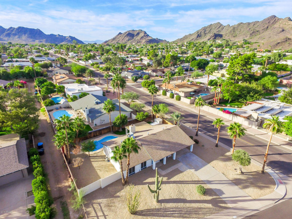 2601 E North Ln, Phoenix, AZ 85028 photo 2