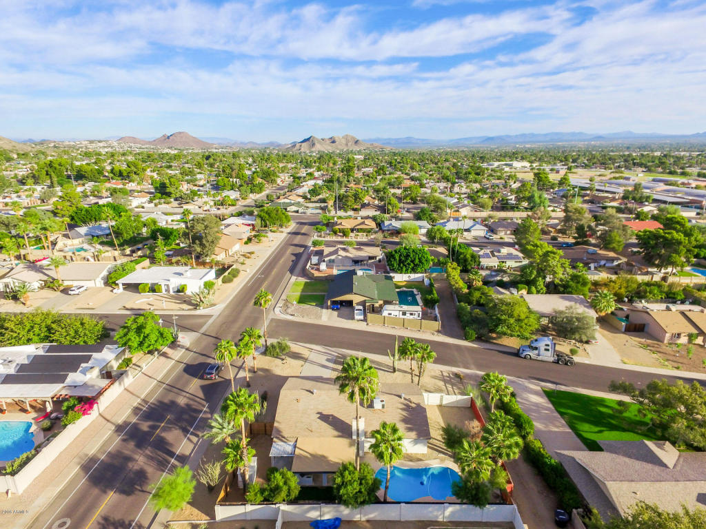 2601 E North Ln, Phoenix, AZ 85028 photo 4