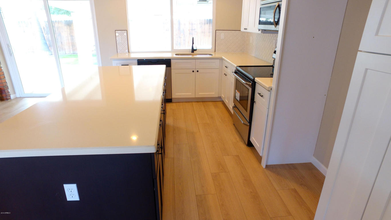 2601 E North Ln, Phoenix, AZ 85028 photo 9