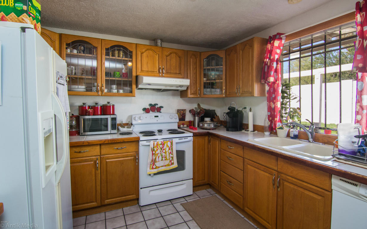 208 E Mountain View Rd, Phoenix, AZ 85020 photo 7