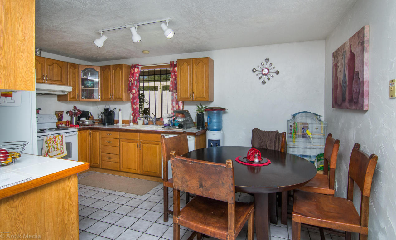208 E Mountain View Rd, Phoenix, AZ 85020 photo 6