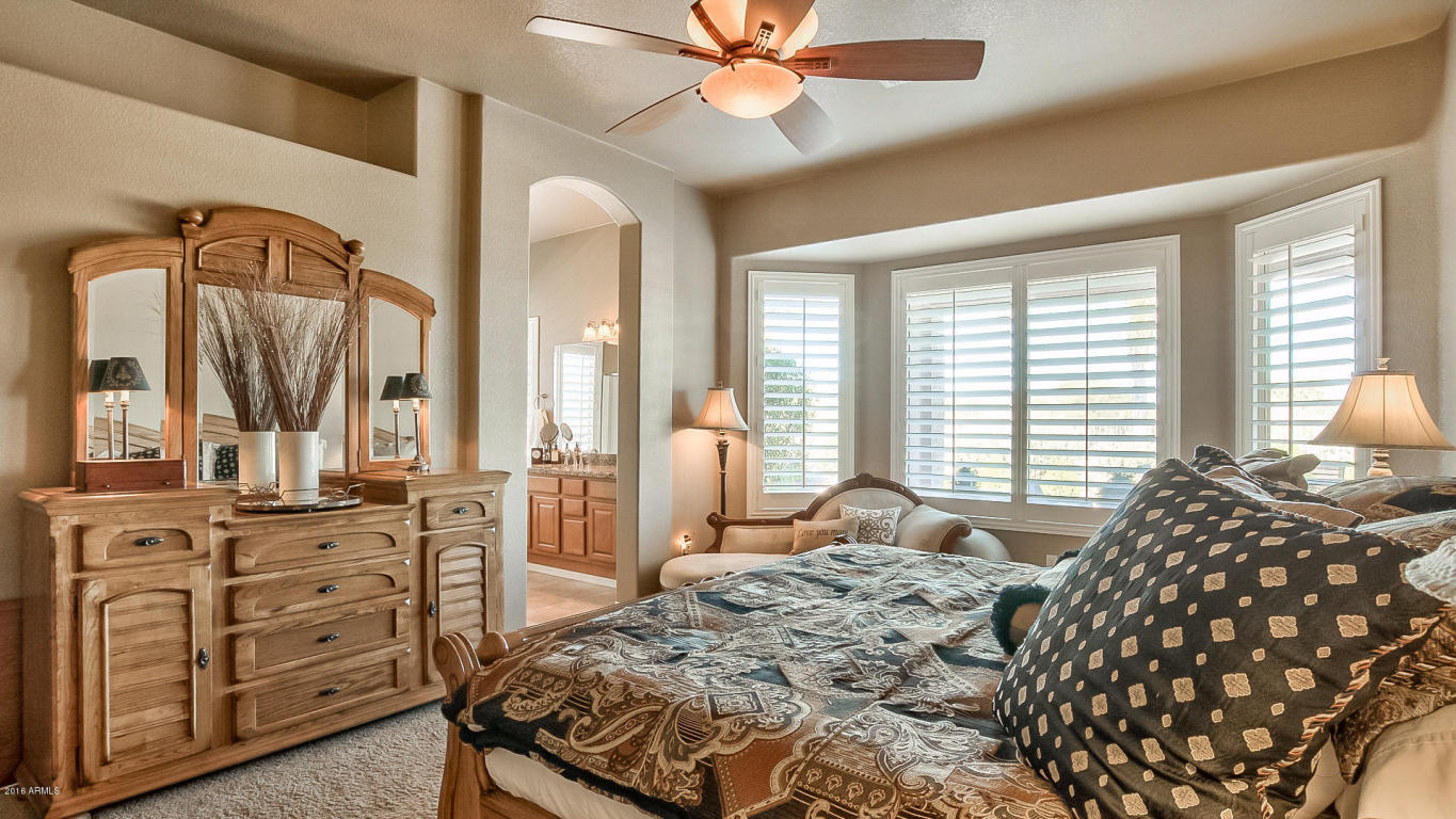 4524 E Apricot Ln, Gilbert, AZ 85298 photo 9