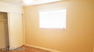 5539 N 22nd Dr, Phoenix, AZ 85015 photo 9