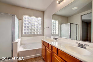1262 E Strawberry Dr, Gilbert, AZ 85298 photo 23