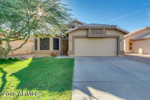 3835 Encinas Ave, Gilbert, AZ 85234 photo 1