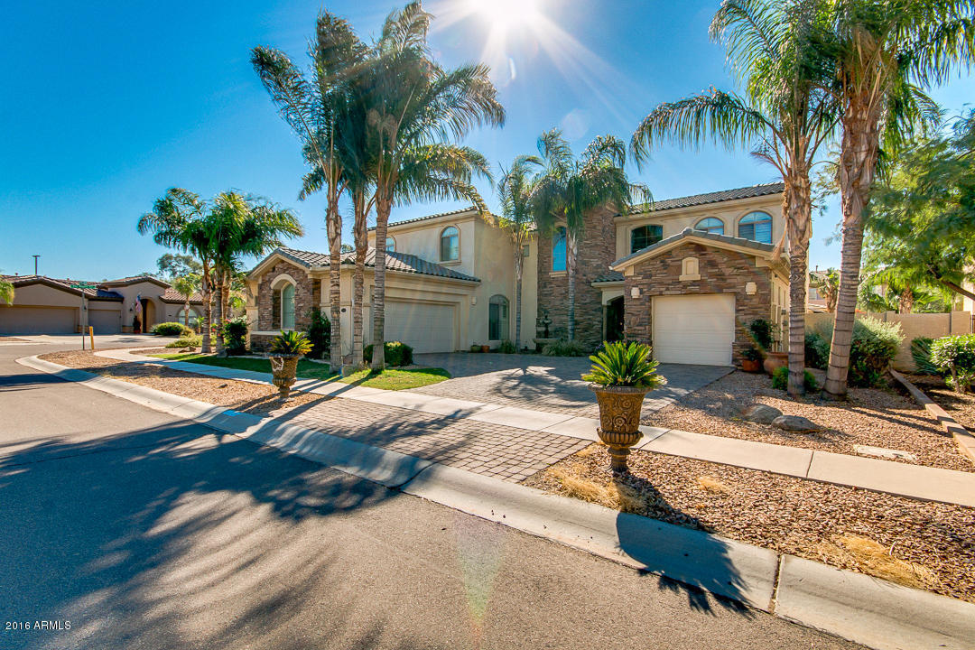 4779 E Ironhorse Rd, Gilbert, AZ 85297 photo 2