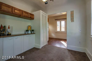 1715 Earll Dr, Phoenix, AZ 85016 photo 4