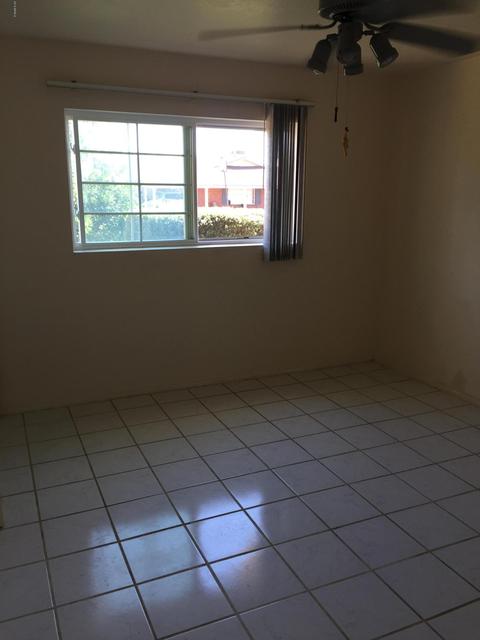 6848 N 36th Dr, Phoenix, AZ 85019 photo 10