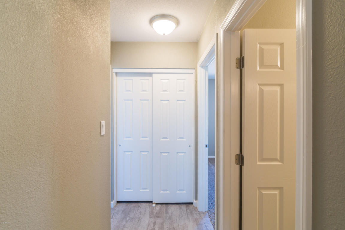 1535 E Crescent Cir, Mesa, AZ 85204 photo 11