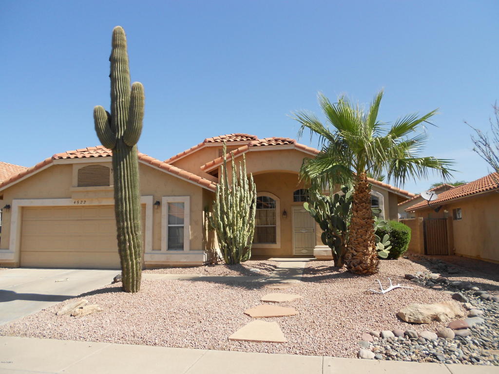 4522 E Rock Wren Rd, Phoenix, AZ 85044 photo 1