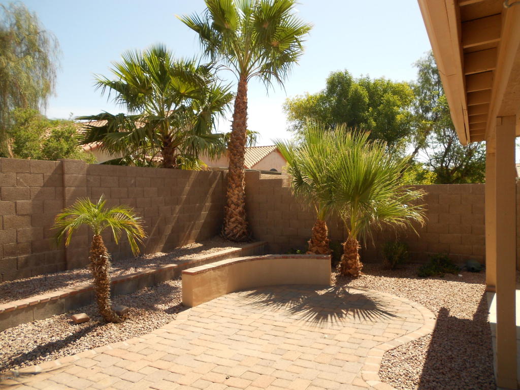 4522 E Rock Wren Rd, Phoenix, AZ 85044 photo 11